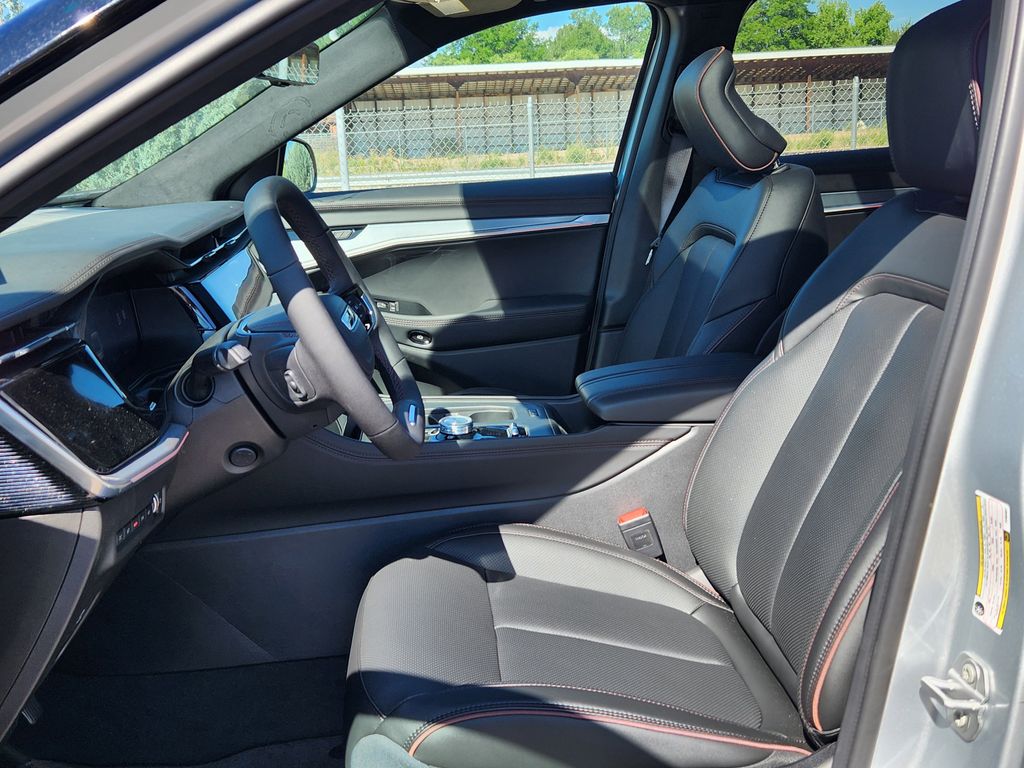 2025 Jeep Wagoneer S Launch Edition - Photo 8