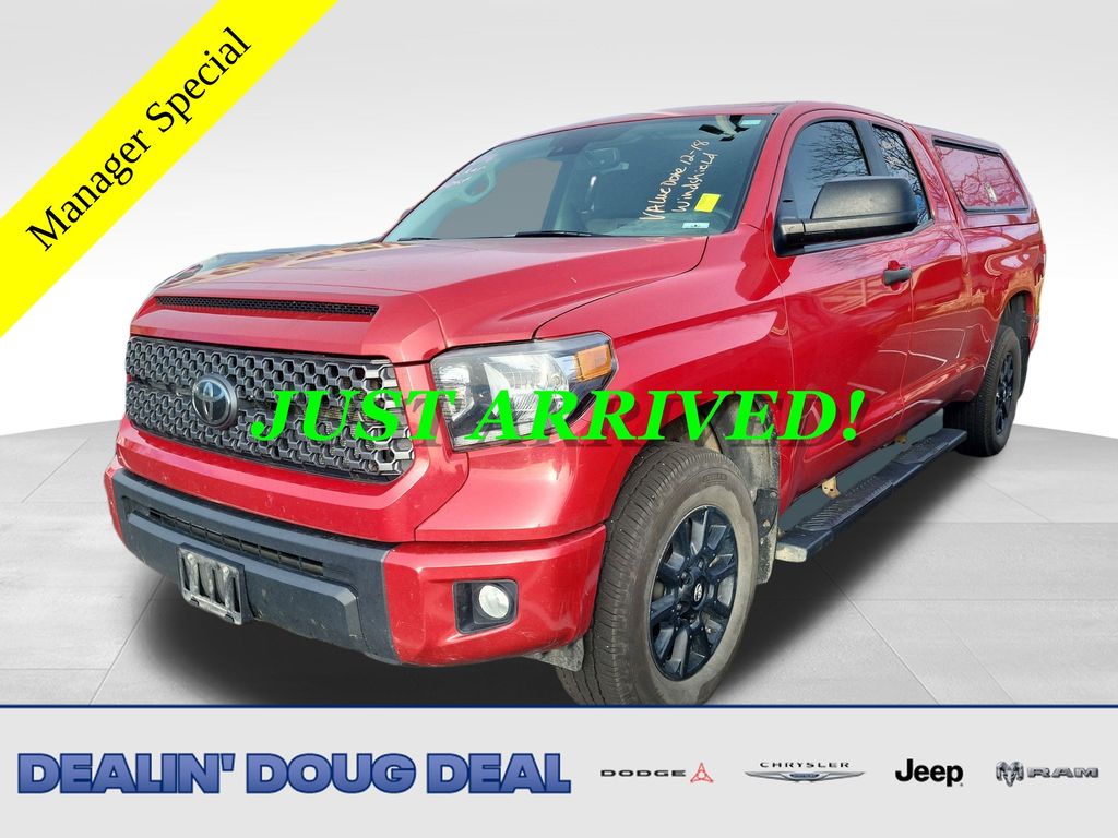 2020 Toyota Tundra SR5's photo