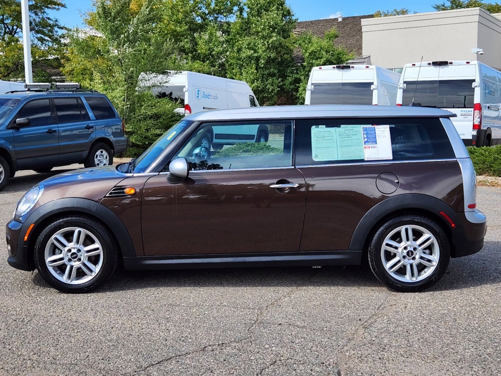 Used 2011 MINI Cooper Base with VIN WMWZF3C57BTY00369 for sale in Fort Collins, CO