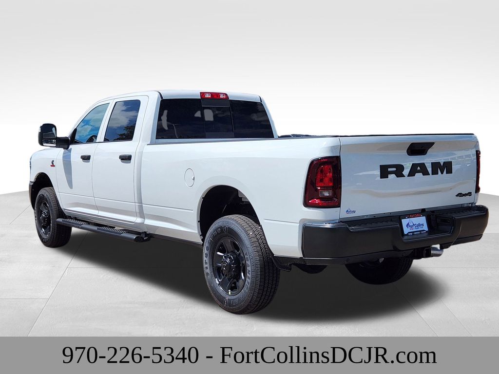 2025 Ram 3500 Tradesman photo 3