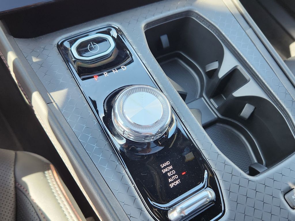 2025 Jeep Wagoneer S Launch Edition - Photo 31