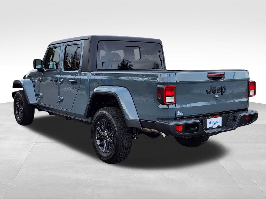 New 2025 Jeep Gladiator Sport Pickup