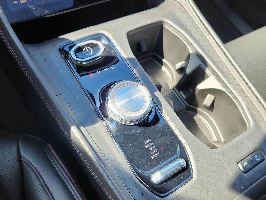 2025 Jeep Wagoneer S Launch Edition - Photo 31