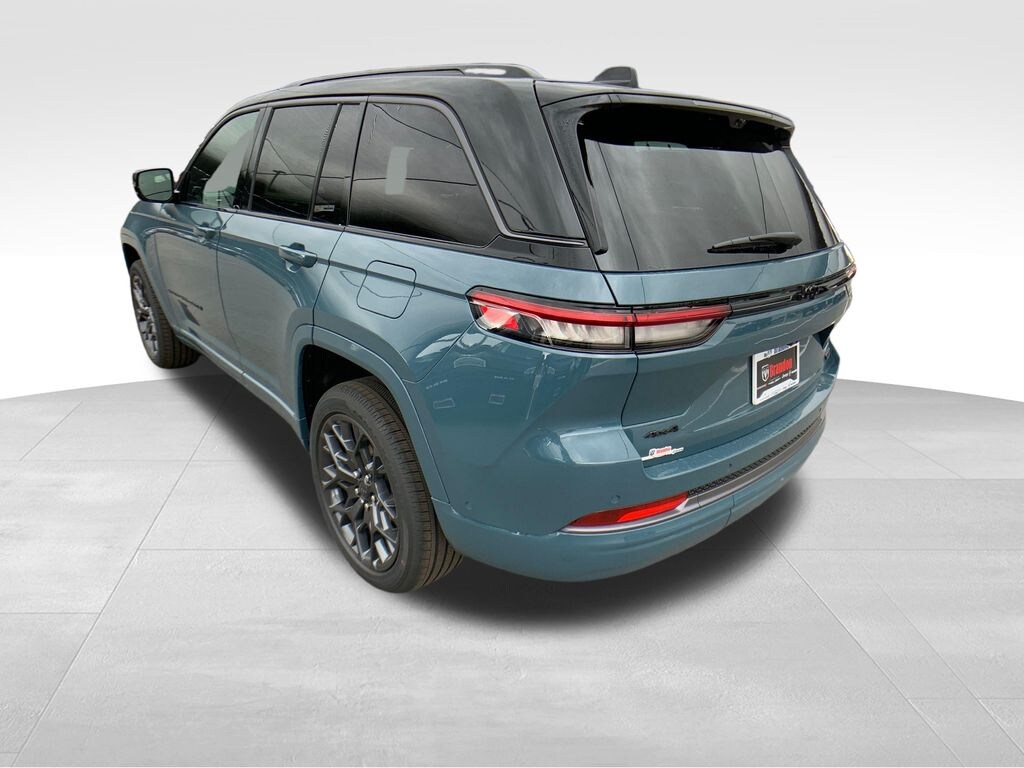 New 2026 Jeep Grand Cherokee Summit Sport Utility