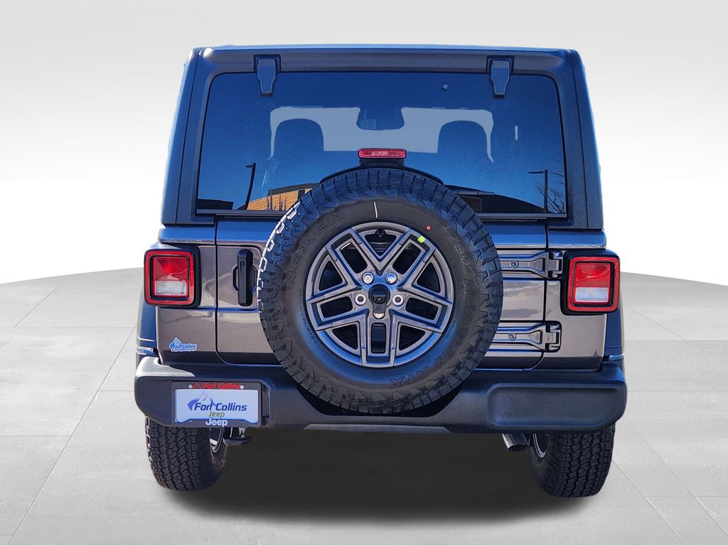 2026 Jeep Wrangler Sport photo 4