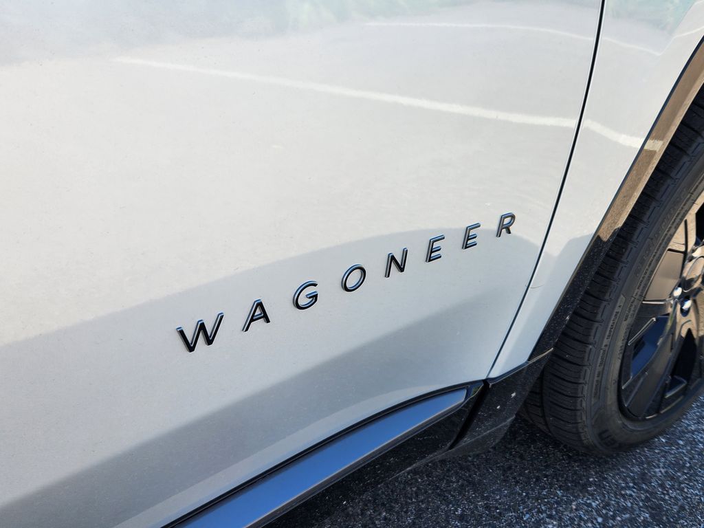 2025 Jeep Wagoneer S Launch Edition - Photo 16