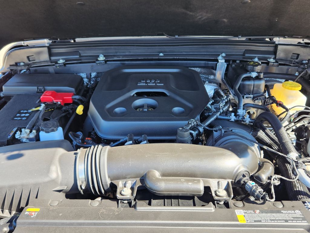 2025 Jeep Wrangler 4-Door Sport S - Photo 17