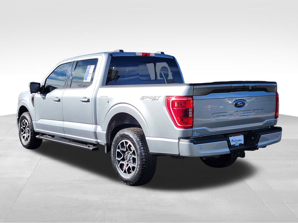 2021 Ford F-150 XLT photo 3