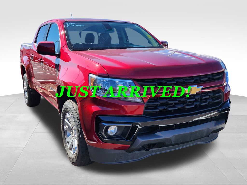 2021 Chevrolet Colorado LT photo 2