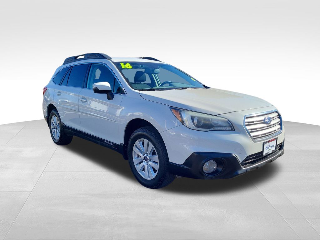 2016 Subaru Outback 2.5i Premium photo 3