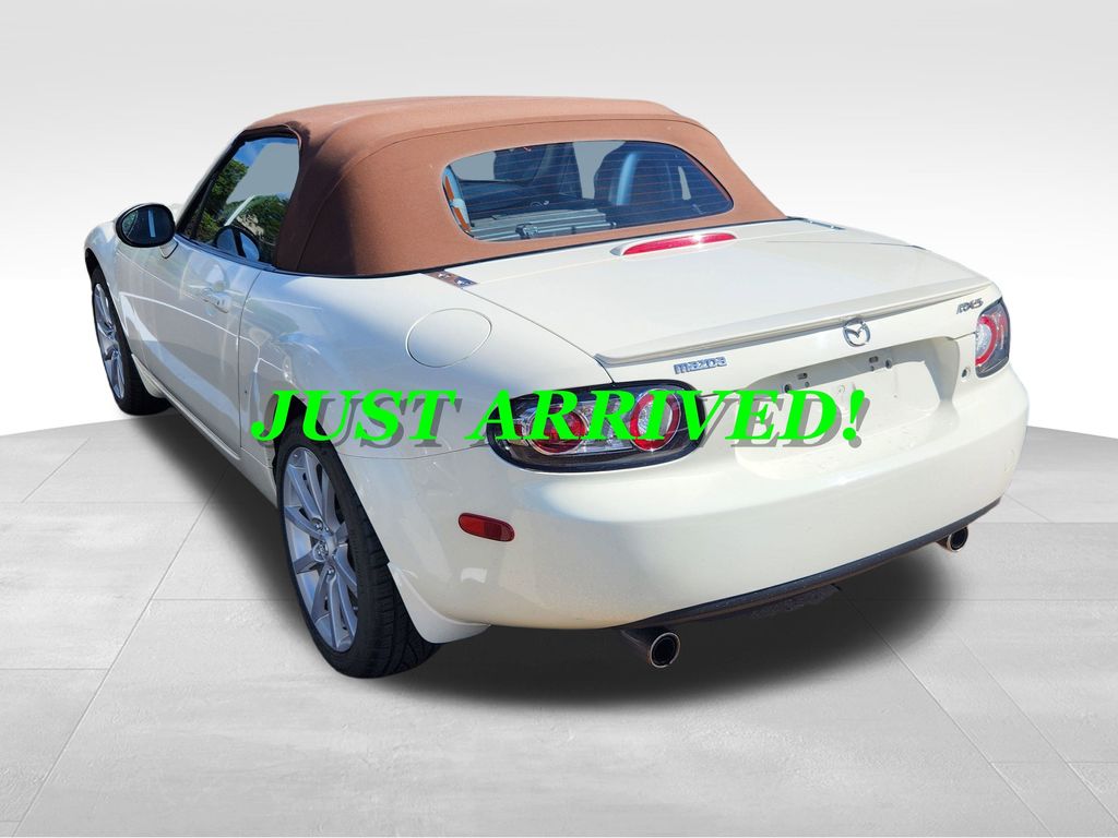 2008 Mazda MX-5 Miata Miata Grand Touring photo 4