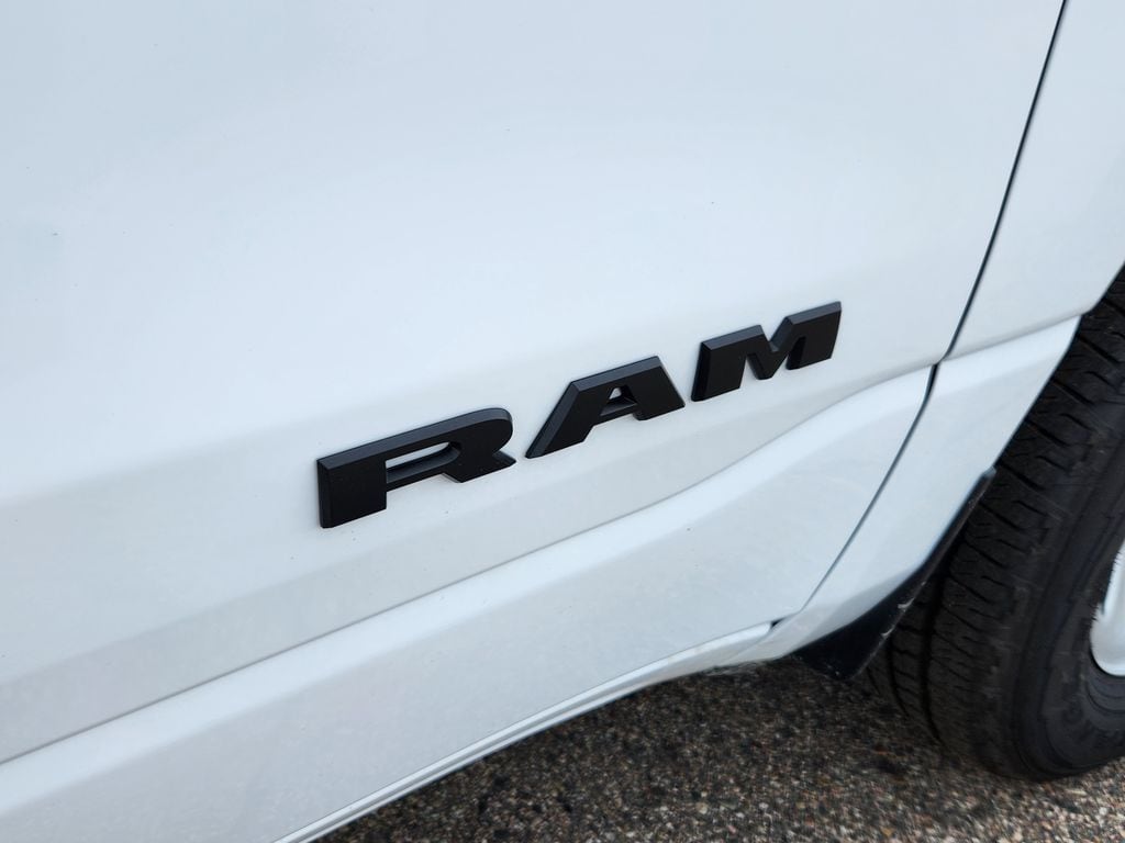 2025 RAM 1500 Tradesman - Photo 14