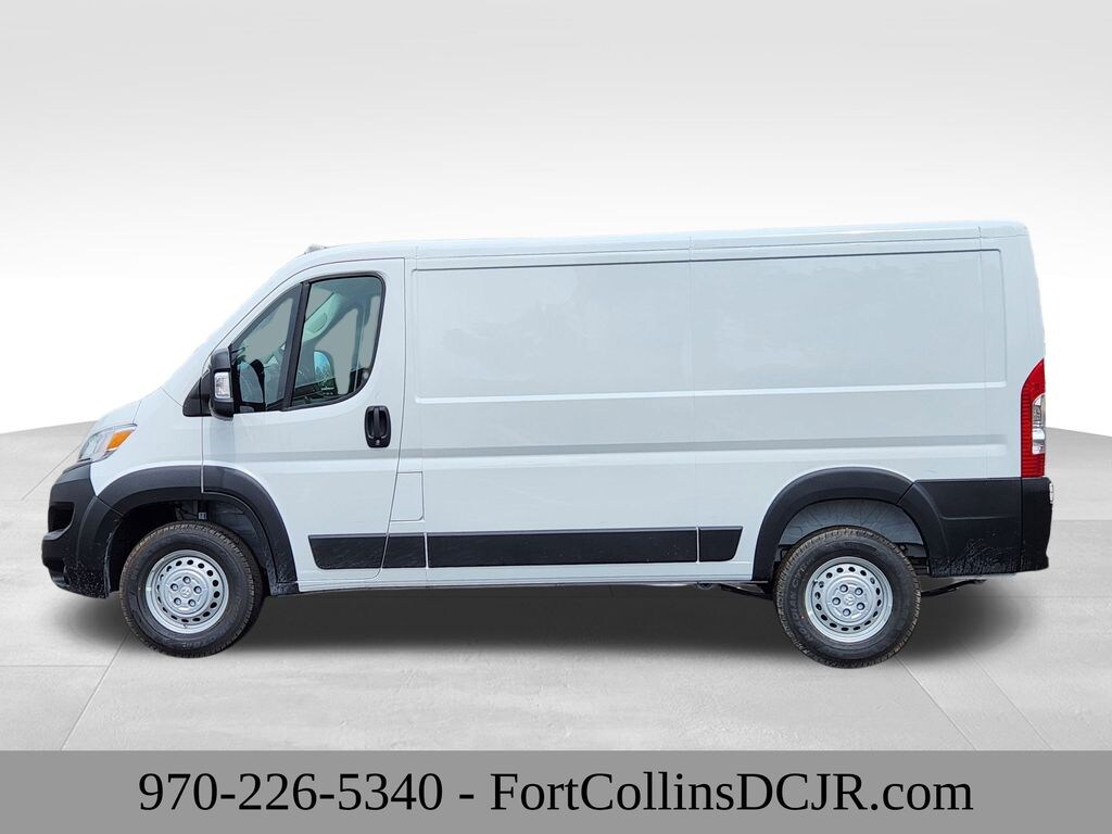 New 2025 Ram ProMaster PROMASTER 1500 TRADESMAN CARGO VAN LOW ROOF 136' W Cargo Van