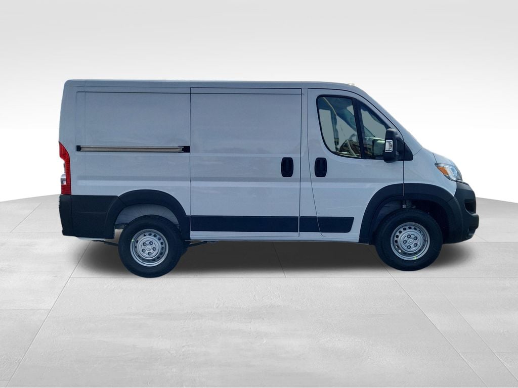 New 2026 Ram ProMaster 1500 Low Roof Cargo Van