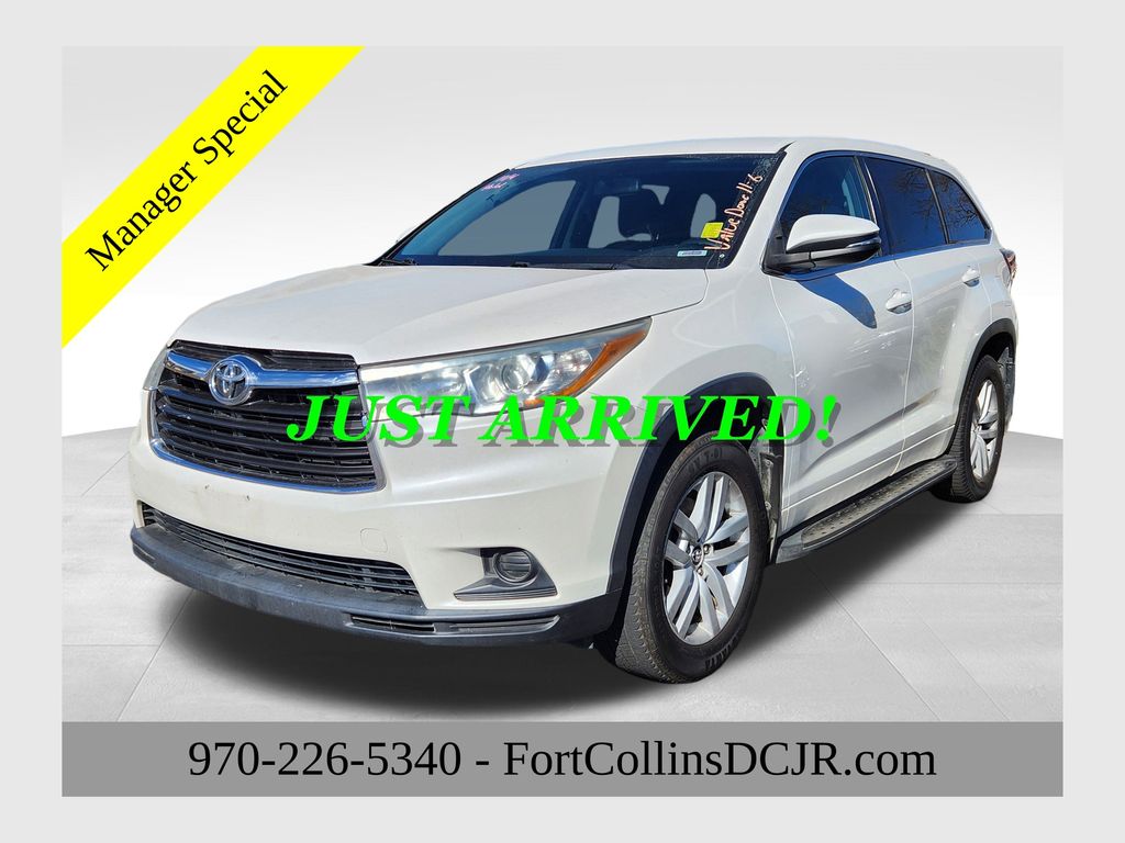 2016 Toyota Highlander LE