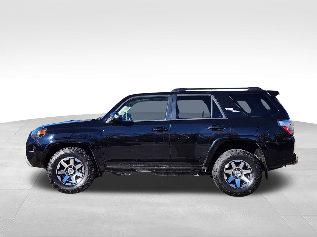 2021 Toyota 4Runner TRD Premium photo 2