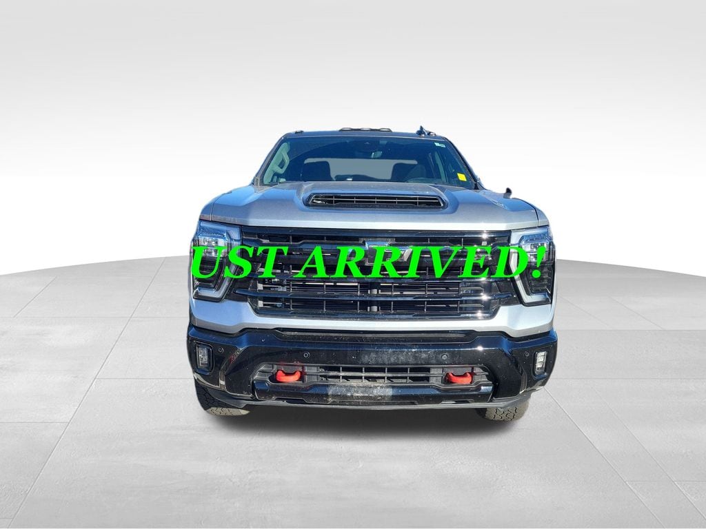 Used 2025 Chevrolet Silverado 3500 HD LT Truck Crew Cab