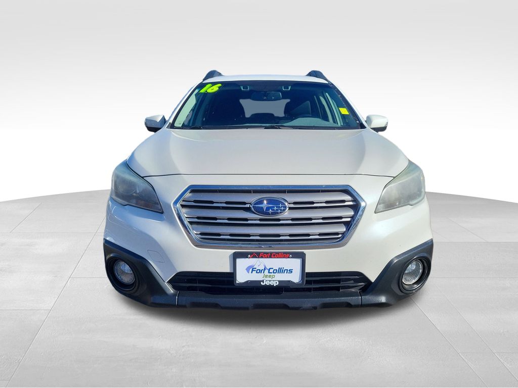 2016 Subaru Outback 2.5i Premium photo 2