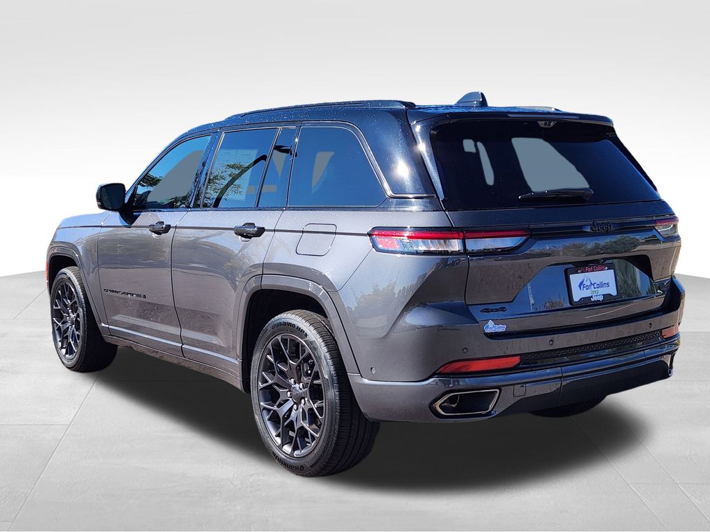 2024 Jeep Grand Cherokee Summit Reserve photo 2