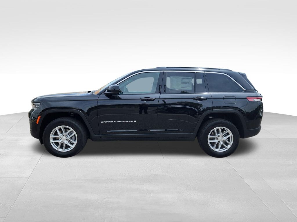 New 2026 Jeep Grand Cherokee Laredo X Sport Utility