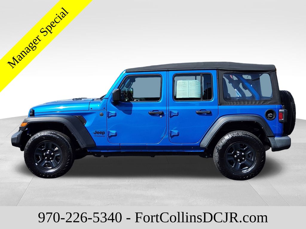 2022 Jeep Wrangler Unlimited Sport photo 2