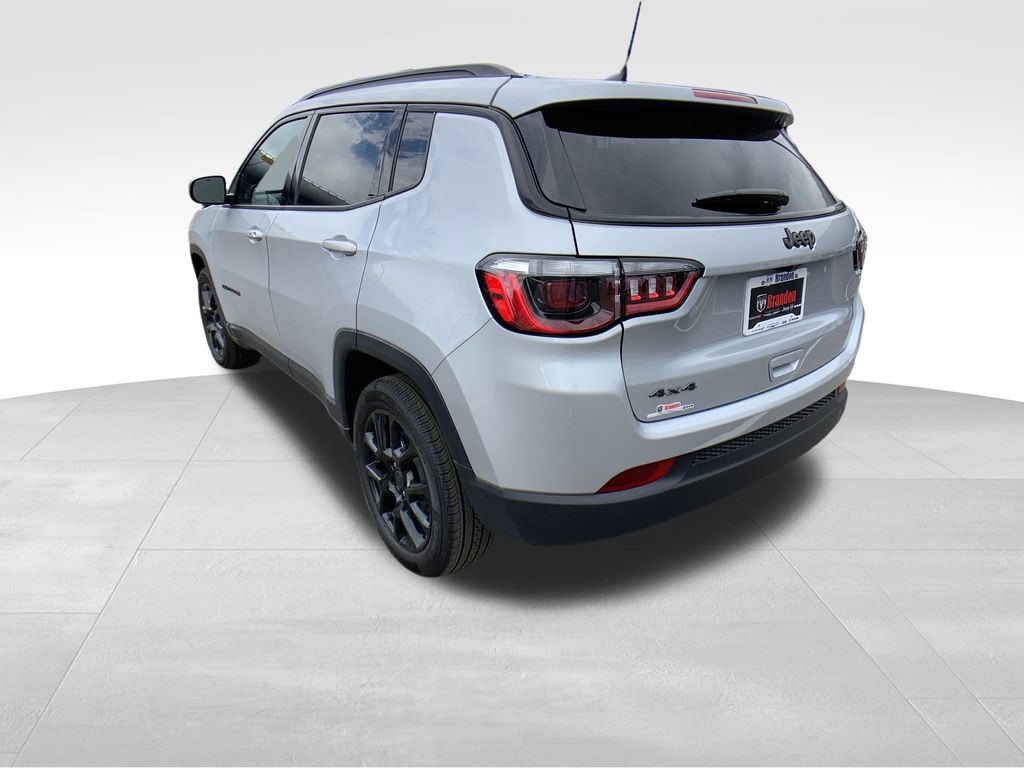 New 2026 Jeep Compass Latitude Sport Utility