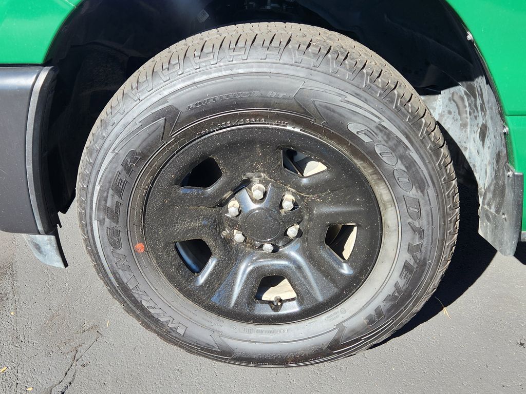 2025 RAM 1500 Tradesman - Photo 18