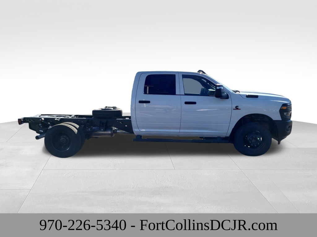 2026 Ram 3500 Tradesman Big Horn photo 4