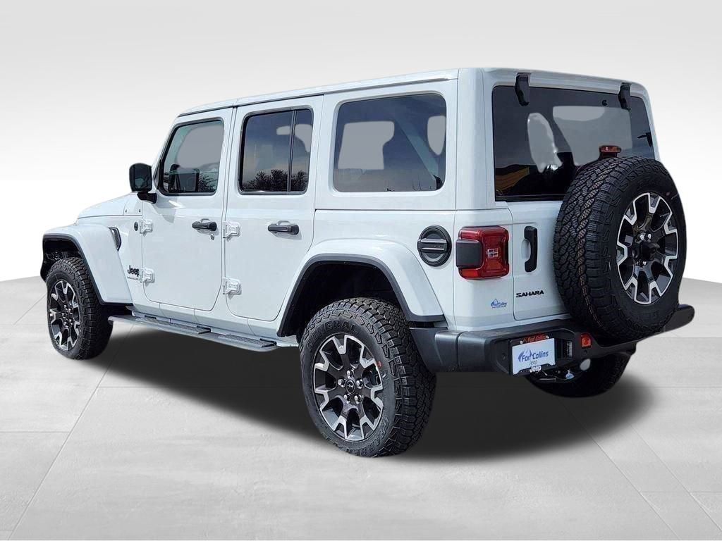 2025 Jeep Wrangler Sahara photo 3