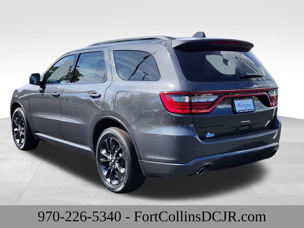 2025 Dodge Durango R/T photo 3