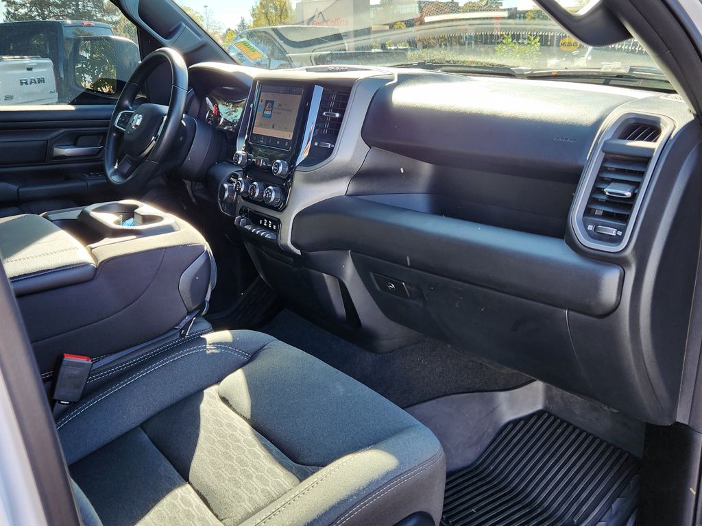 2025 RAM 1500 Tradesman - Photo 14