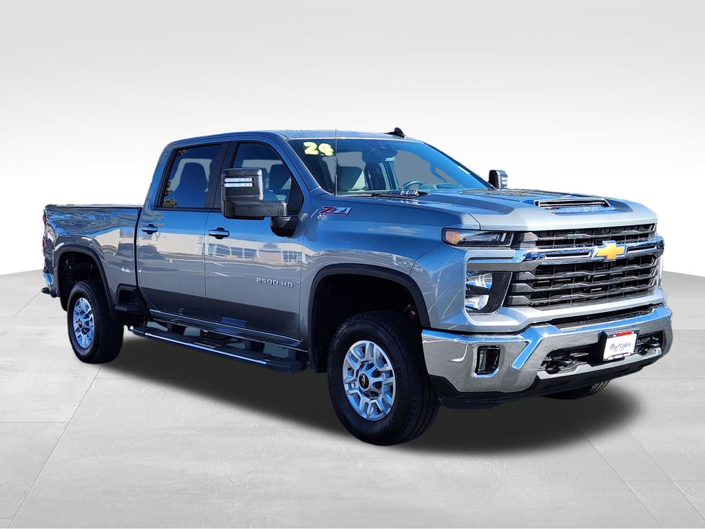 2024 Chevrolet Silverado 2500HD LT photo 4