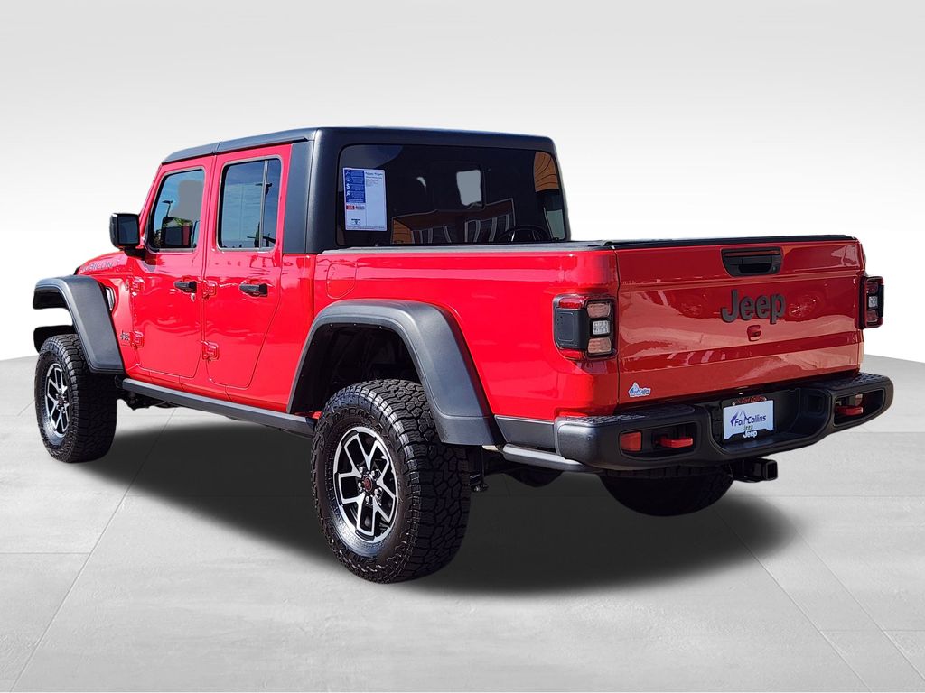 2024 Jeep Gladiator Rubicon photo 3