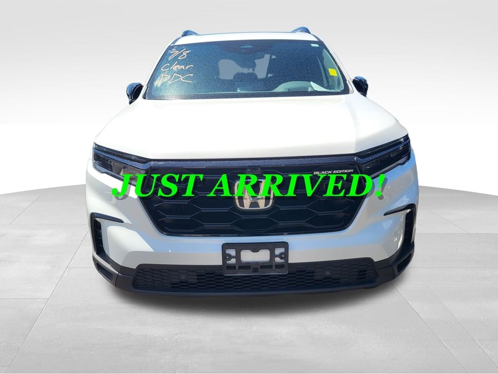 Used 2025 Honda Pilot Black Edition SUV