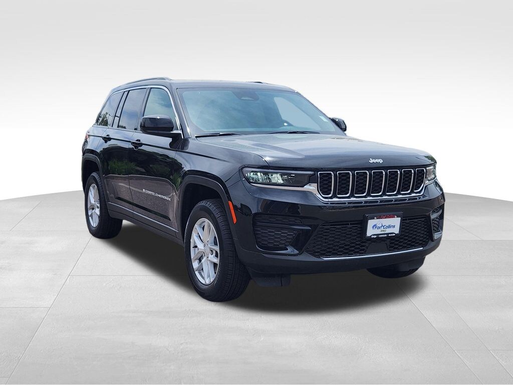 New 2026 Jeep Grand Cherokee Laredo X Sport Utility