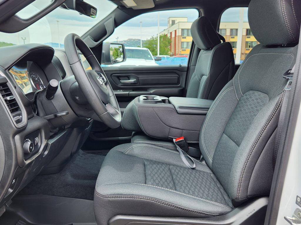 2025 RAM 1500 Tradesman - Photo 8