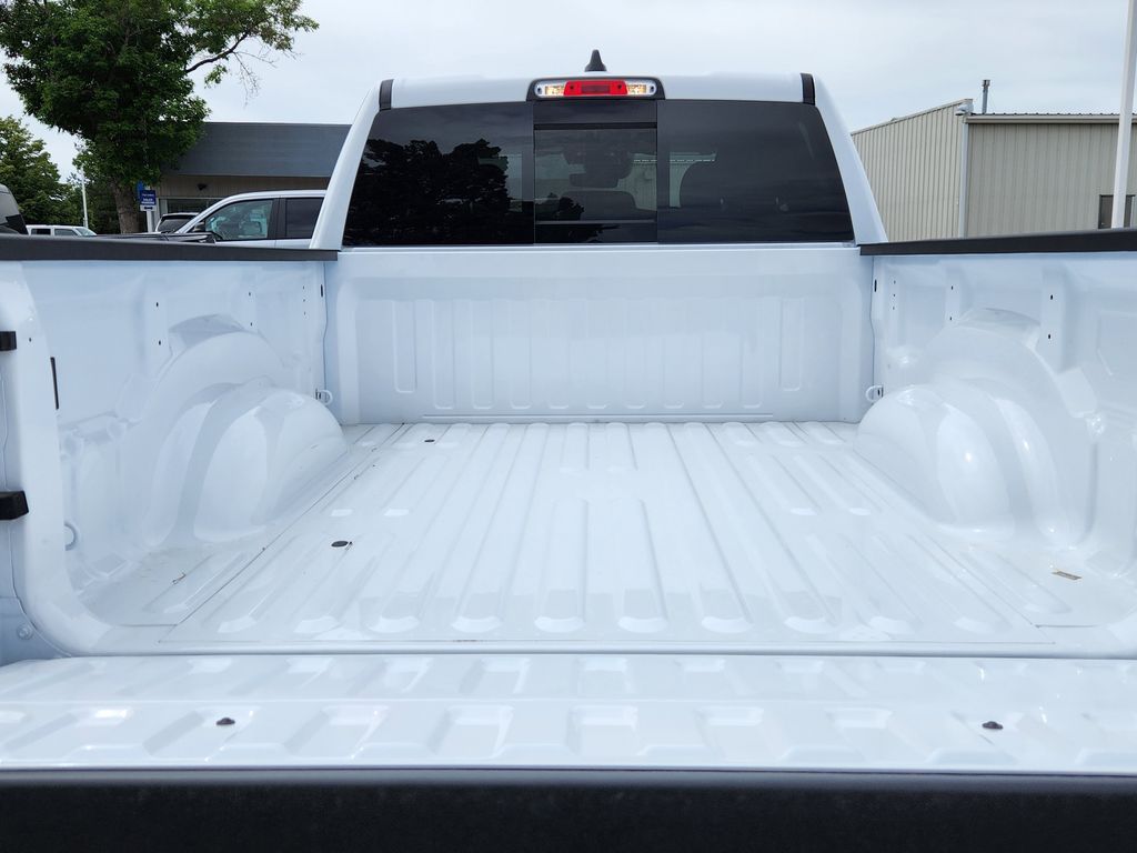 2025 RAM 1500 Tradesman - Photo 12