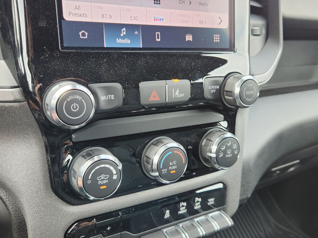 2025 RAM 1500 Tradesman - Photo 25