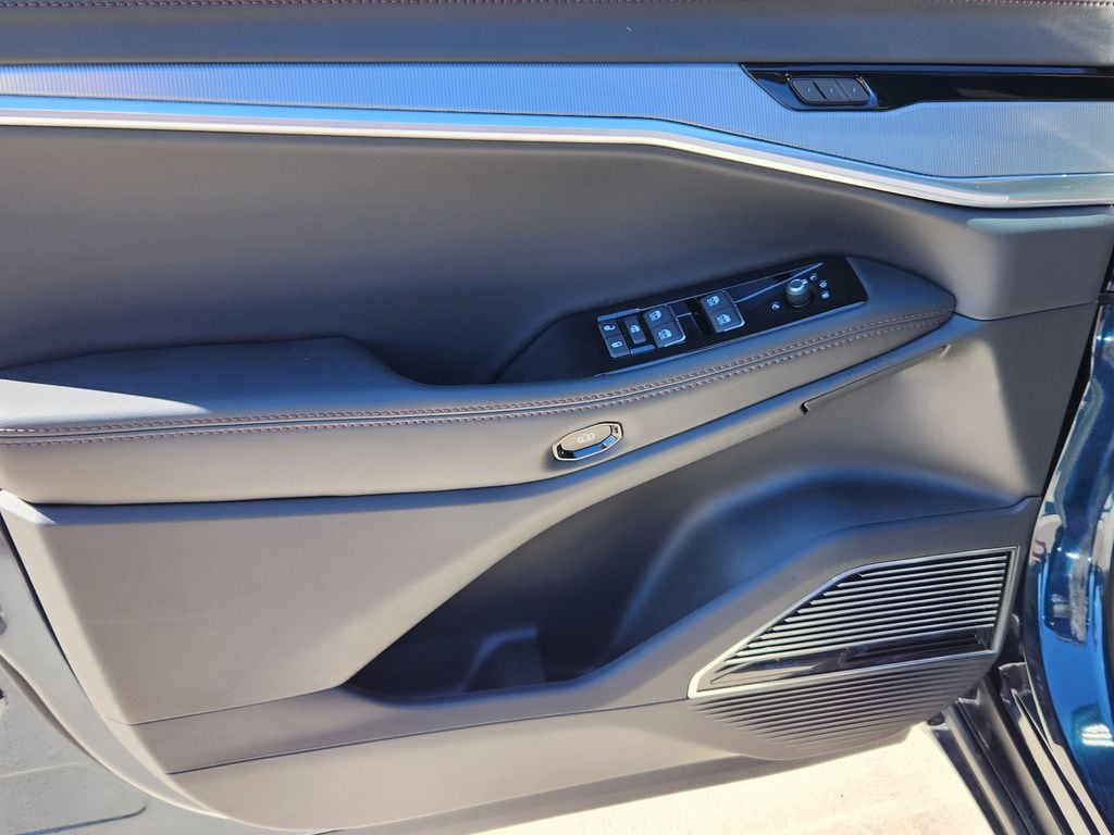 2025 Jeep Wagoneer S Launch Edition - Photo 6