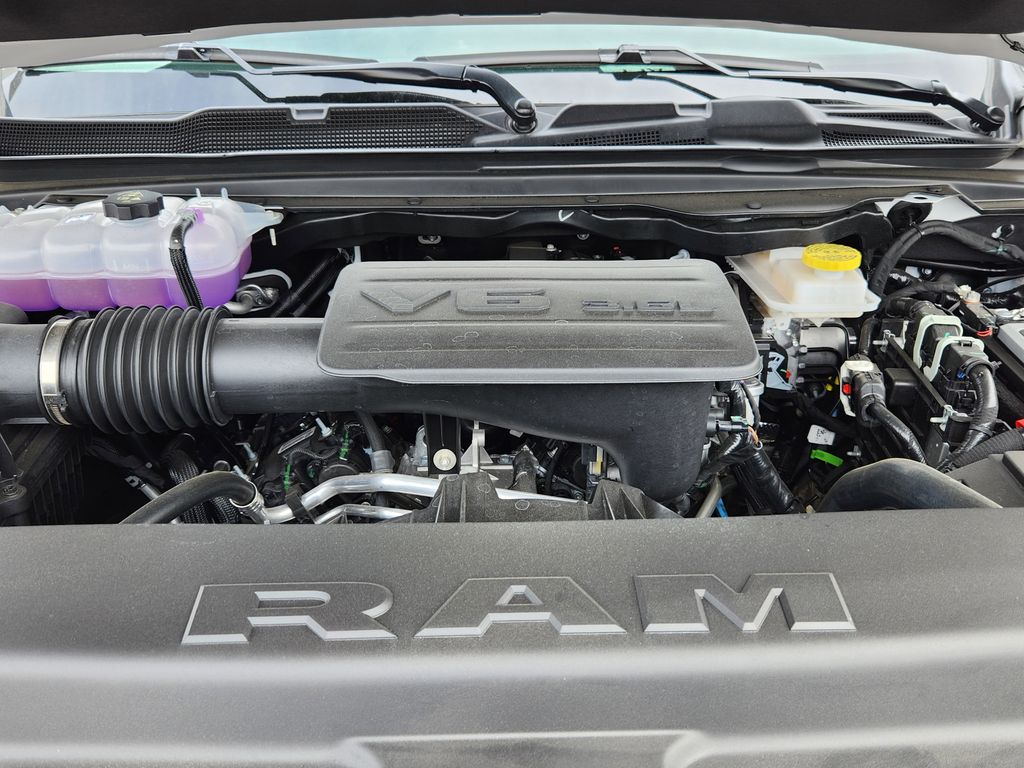 2025 RAM 1500 Tradesman - Photo 18
