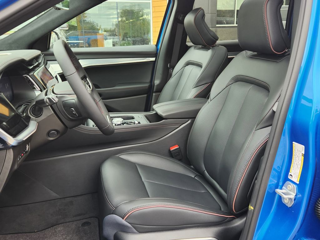 2025 Jeep Wagoneer S Launch Edition - Photo 8