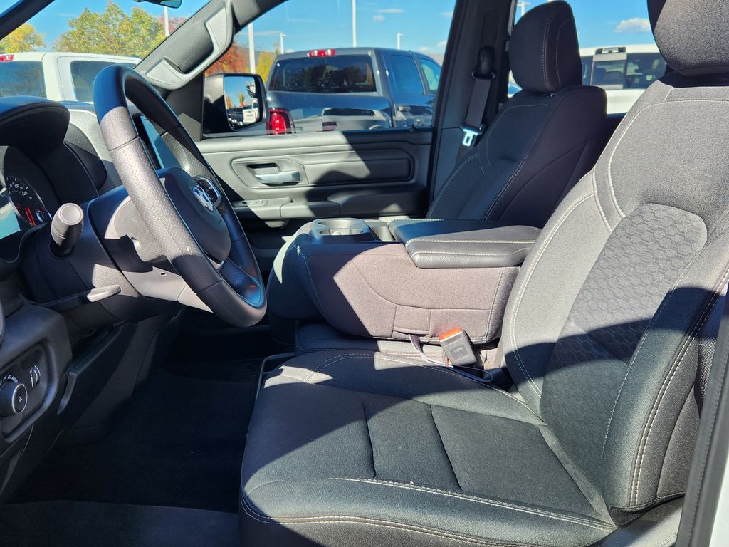 2025 RAM 1500 Tradesman - Photo 8