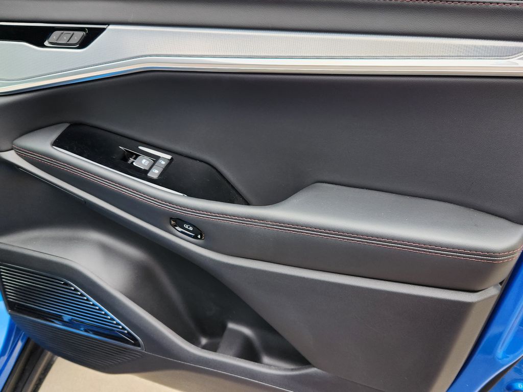 2025 Jeep Wagoneer S Launch Edition - Photo 16