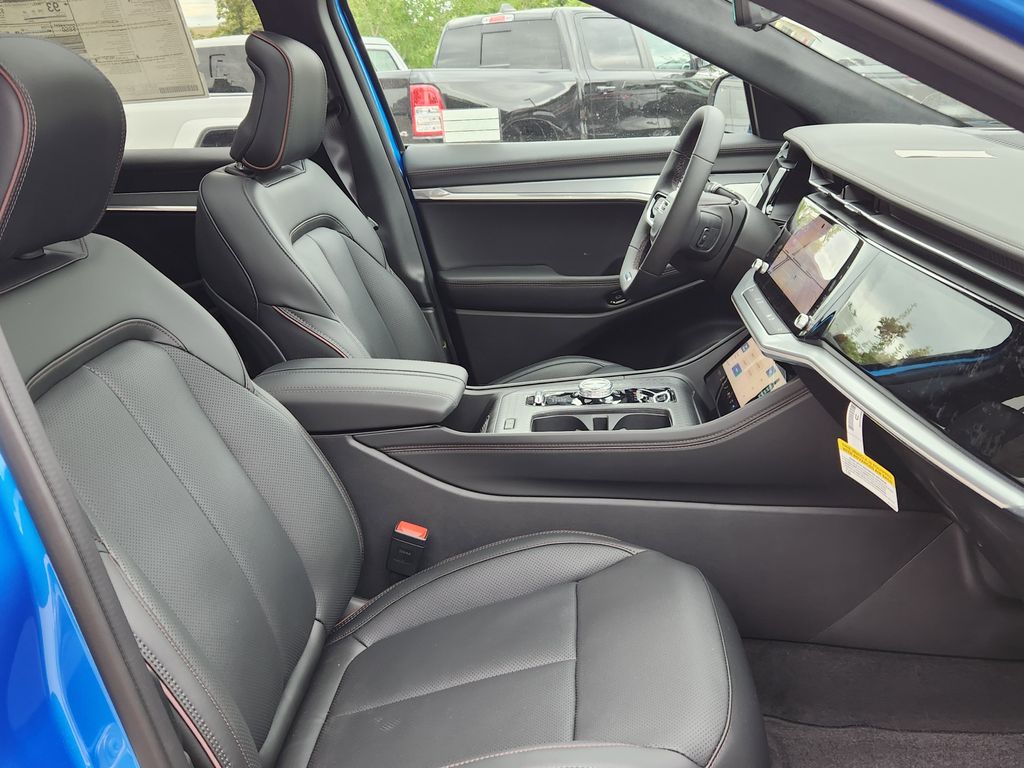 2025 Jeep Wagoneer S Launch Edition - Photo 17