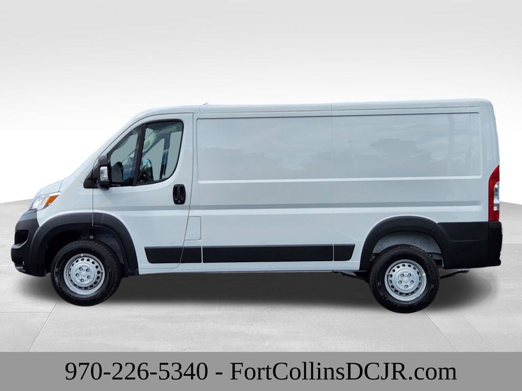 New 2025 Ram ProMaster PROMASTER 1500 TRADESMAN CARGO VAN LOW ROOF 136' W Cargo Van