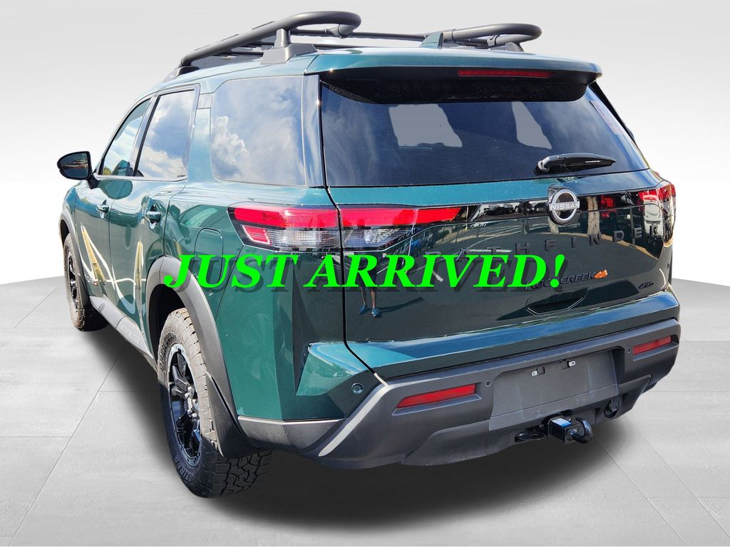 2024 Nissan Pathfinder Rock Creek photo 2