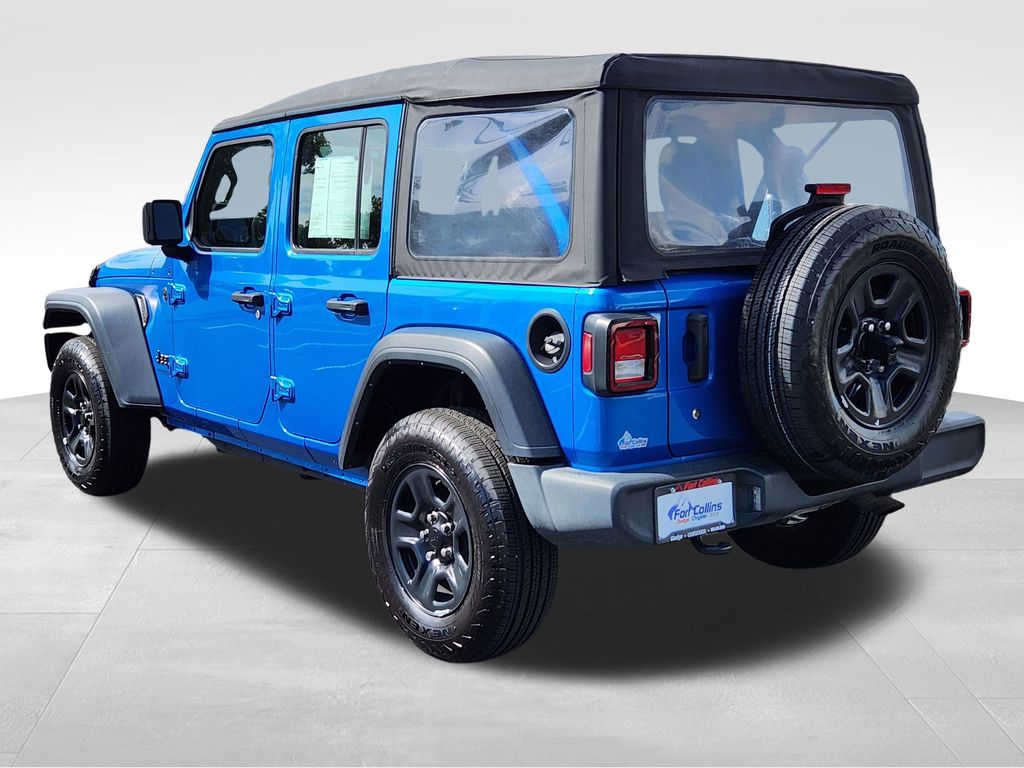 2022 Jeep Wrangler Unlimited Sport photo 3