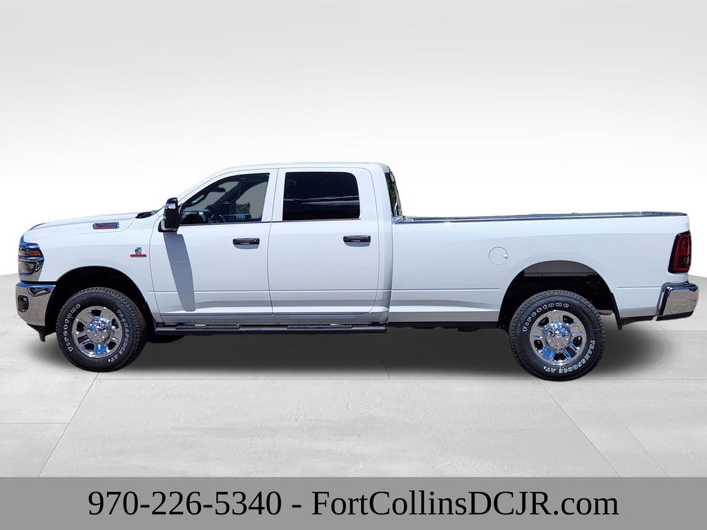 2025 Ram 2500 Tradesman photo 2