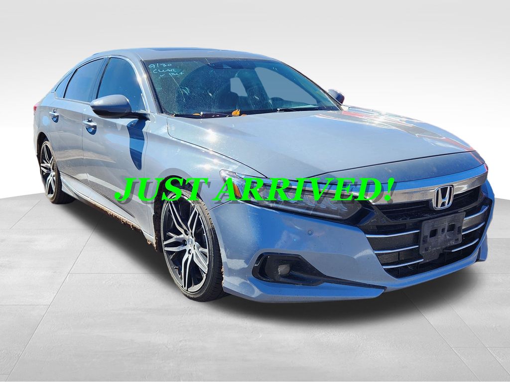 2021 Honda Accord Touring 2.0T photo 2