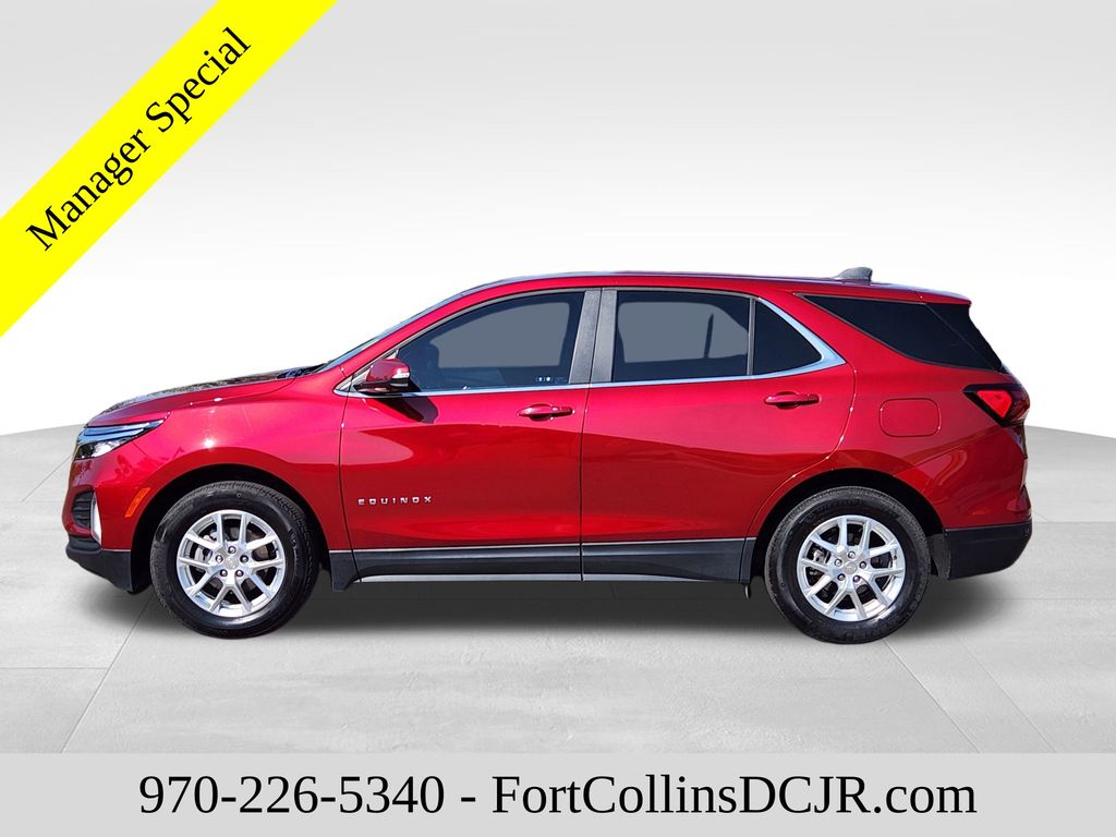 2024 Chevrolet Equinox LT photo 2